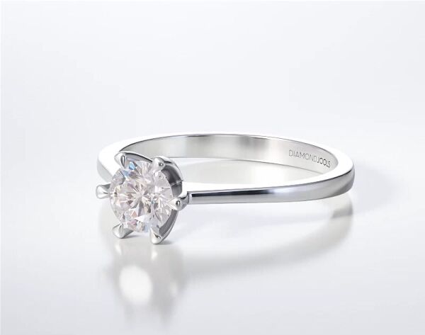 Engagement Ring LR370